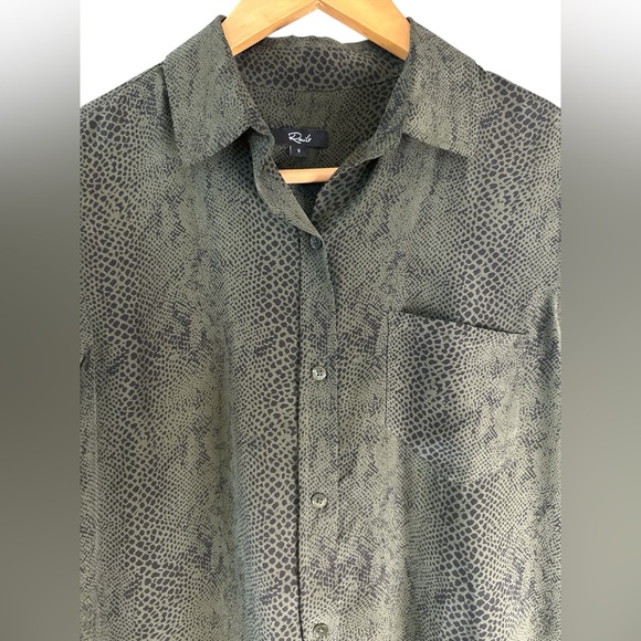 RAILS SILK KATE GREEN PYTHON BLOUSE - Picture 5 of 9